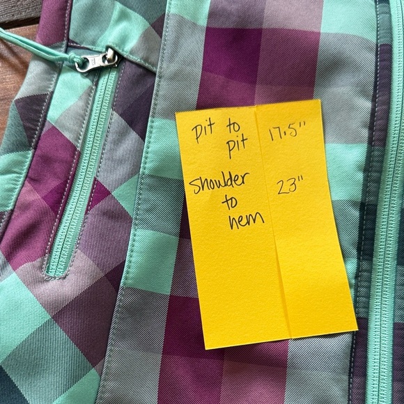 The North Face Checkered Jacket in Aqua and Pink Snowboard XS - Picture 6 of 6